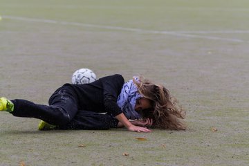 Bild 100 - C-Juniorinnen Training